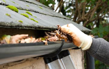 gutter cleaning Plumley, Cheshire